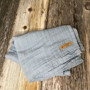 Cotton double gauze swaddle blanket || blue